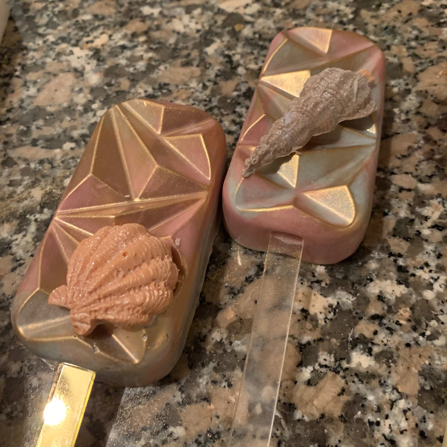 Cakesicles